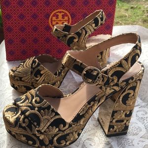 tory burch loretta platform sandal